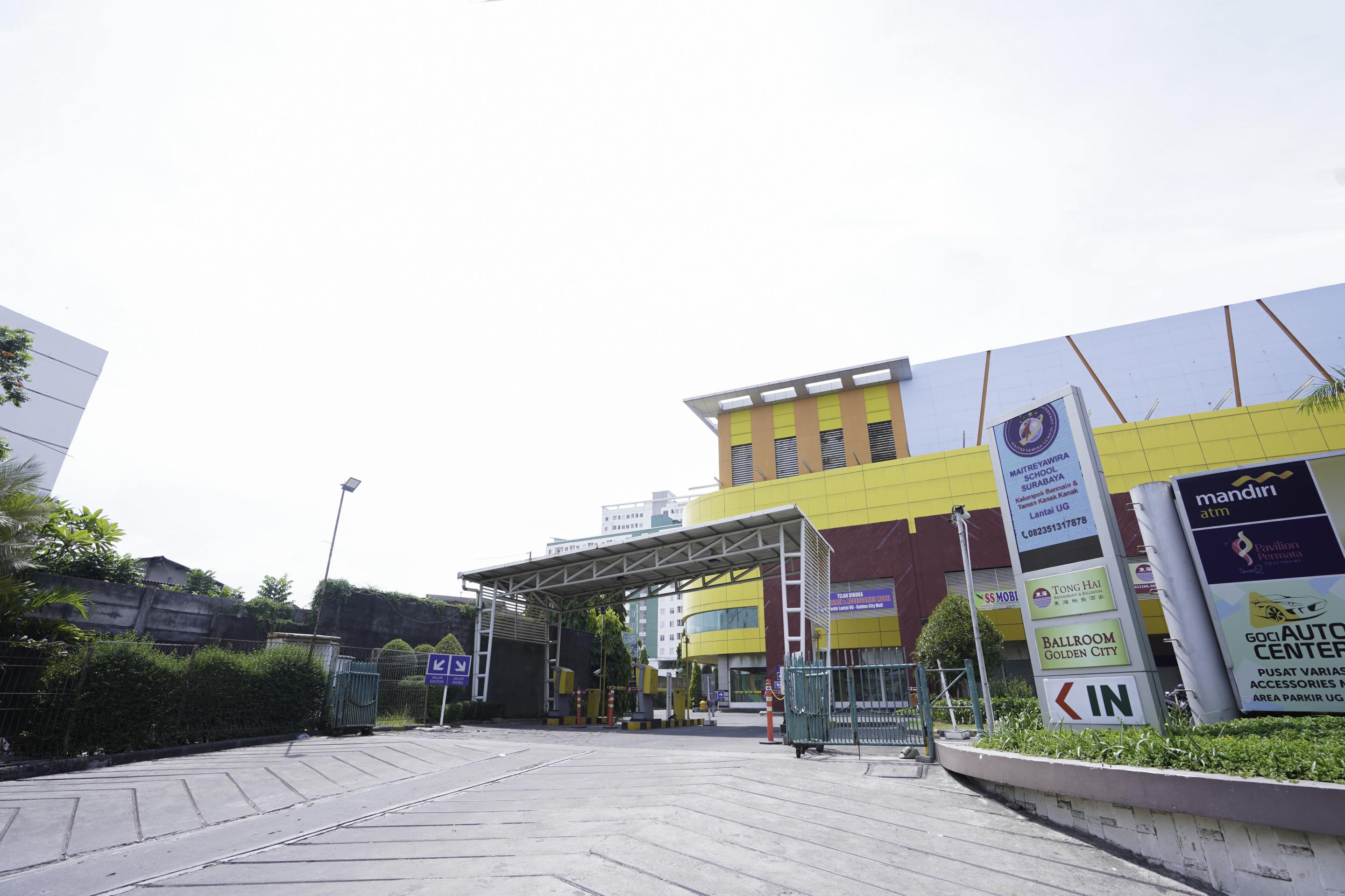 Super Oyo Capital O 91962 Pavilion Permata סוראבאיה מראה חיצוני תמונה